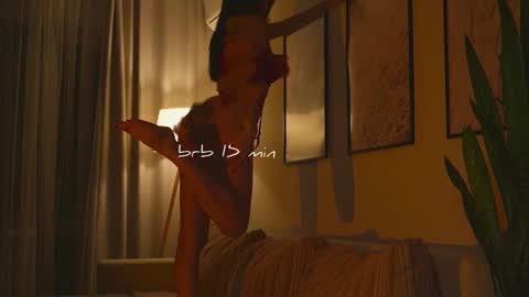 Molly online show from 01/12/26, 02:00