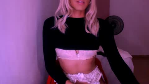 Chiara online show from 04/17/26, 02:14