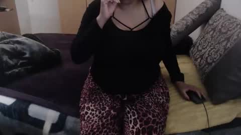 Ayanda online show from 10/09/25, 06:28