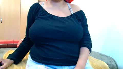Ayanda online show from 06/01/26, 01:02