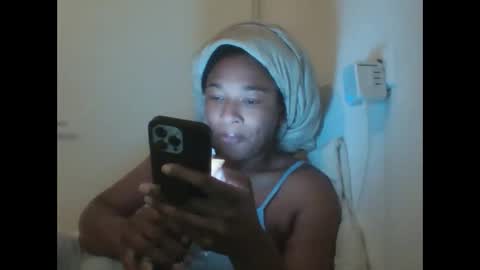 Danielle online show from 04/12/26, 07:30