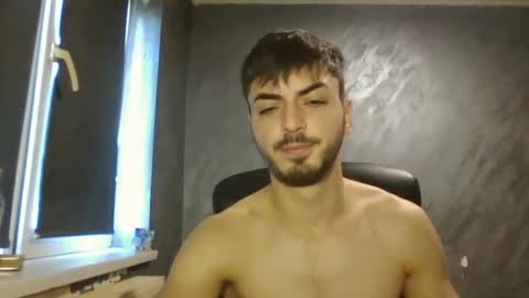 xxxdonpuiuuxxx online show from 01/08/25, 10:04