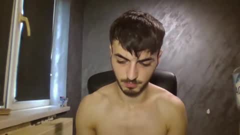 xxxdonpuiuuxxx online show from 01/08/25, 01:41