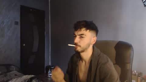 xxxdonpuiuuxxx online show from 12/18/25, 07:47