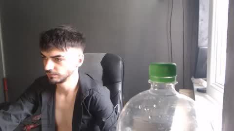 xxxdonpuiuuxxx online show from 01/19/26, 07:23