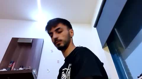 xxxdonpuiuuxxx online show from 04/12/26, 04:28