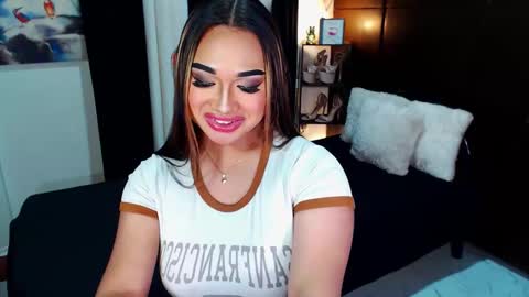 OLIVIA online show from 12/12/24, 06:10