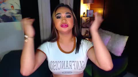 OLIVIA online show from 12/21/24, 07:27