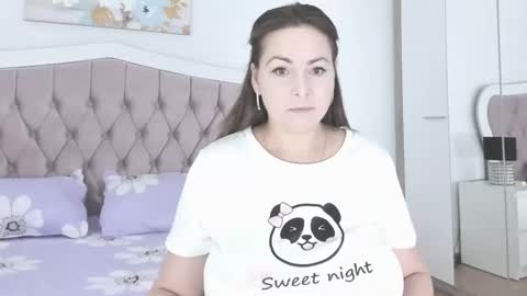 Elvira online show from 03/29/26, 07:08