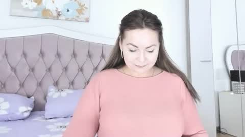 Elvira online show from 03/31/26, 05:52