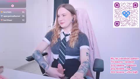 Keira online show from 02/14/26, 07:49