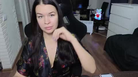 Alisa online show from 11/15/25, 10:37