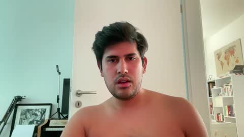 Snapshot of xxxlatinlover69 chatting on 12/18/25, 10:54 xxxlatinlover69 online show from 12/18/25, 10:54