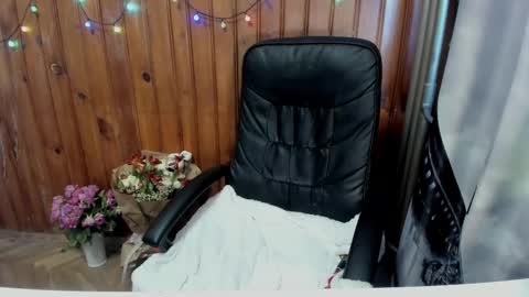 Lana online show from 02/23/25, 06:28