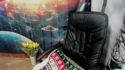 Lana online show from 03/11/25, 09:02