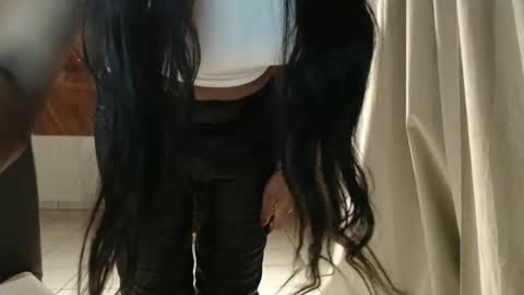 Snapshot of xxxroxanna chatting on 03/04/26, 05:30 xxxroxanna online show from 03/04/26, 05:30