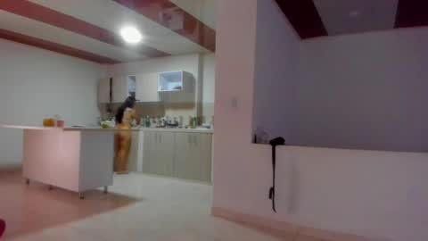 xxxtatianabustyxxx online show from 02/20/25, 06:02