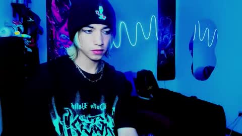 xzerox_ online show from 09/10/25, 02:44