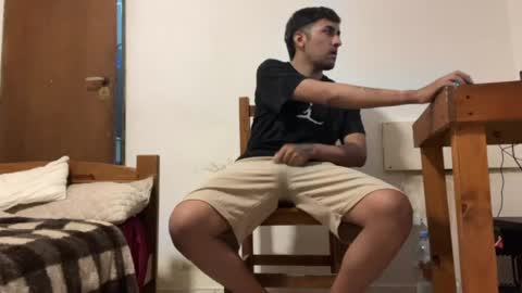 BROWN DICK online show from 04/17/26, 06:05