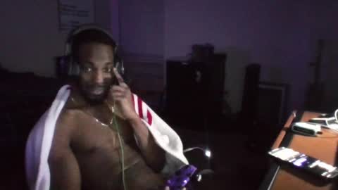 y_sticky online show from 03/07/25, 05:18