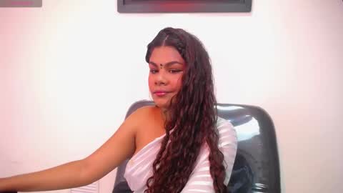 Snapshot of yaazhini457034 chatting on 03/16/26, 11:47 yazhini online show from 03/16/26, 11:47