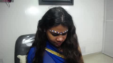 Snapshot of yaazhini457034 chatting on 03/31/26, 11:43 yazhini online show from 03/31/26, 11:43