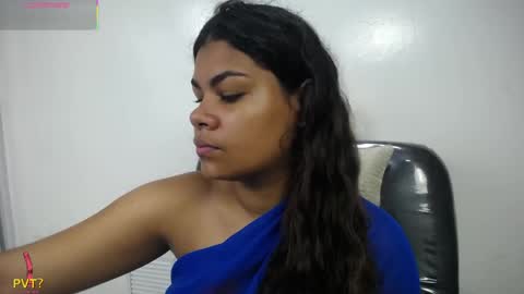 yazhini online show from 05/14/26, 11:39
