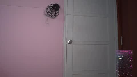 petronila online show from 03/11/25, 10:53