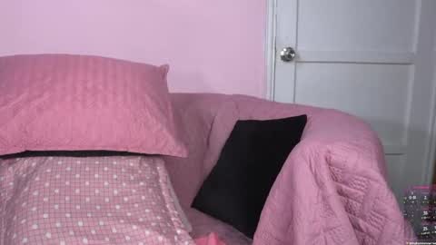 petronila online show from 09/18/25, 01:18