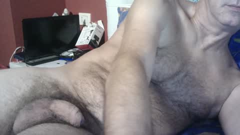 Snapshot of yahe2010 chatting on 12/18/24, 04:20 grillino online show from 12/18/24, 04:20