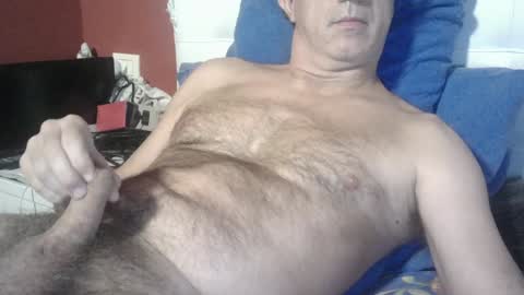 Snapshot of yahe2010 chatting on 02/06/25, 03:59 grillino online show from 02/06/25, 03:59