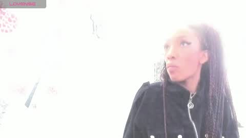 yailin_04 online show from 05/03/26, 01:17