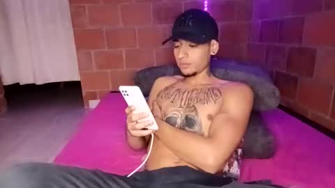 Yajz online show from 10/17/25, 07:11