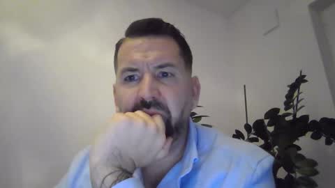 Snapshot of yakijoe chatting on 10/23/25, 11:03 yakijoe online show from 10/23/25, 11:03