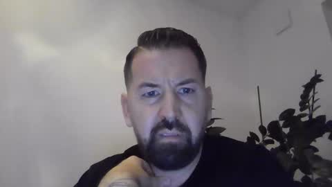 Snapshot of yakijoe chatting on 10/24/25, 09:55 yakijoe online show from 10/24/25, 09:55