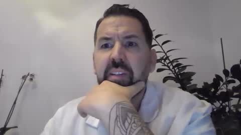 Snapshot of yakijoe chatting on 10/30/25, 11:16 yakijoe online show from 10/30/25, 11:16