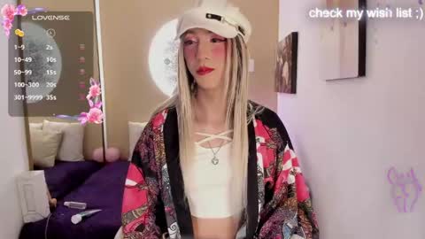 Yaki online show from 04/17/26, 04:04