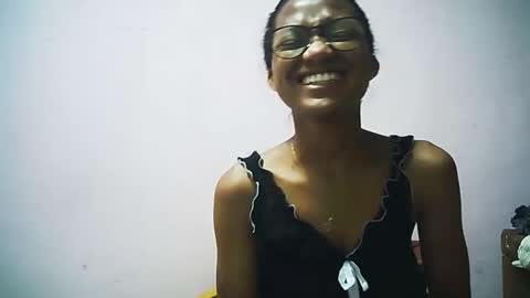 yalane online show from 11/24/25, 06:51