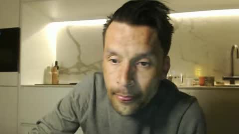 yallayalla1806 online show from 03/31/26, 10:54