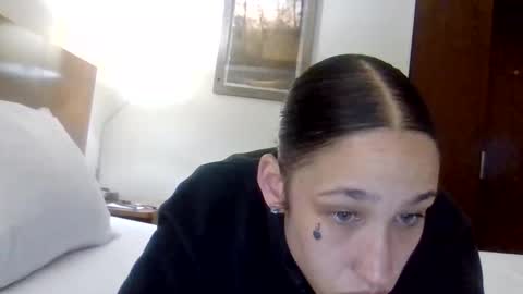 YallFav0rit3couple online show from 04/01/26, 07:09