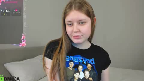 yamatobrodsky1 online show from 11/12/25, 07:03