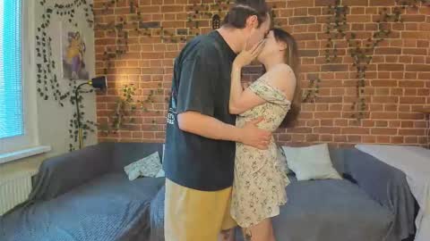 Mia and Andry  online show from 03/01/26, 12:18