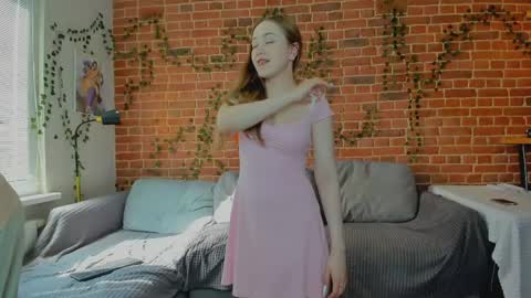 Mia and Andry  online show from 06/05/26, 01:06