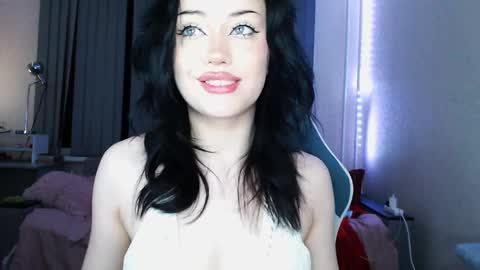 Yami online show from 04/04/26, 09:12