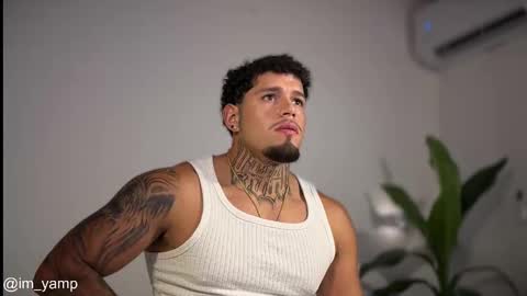 yamp sambrano online show from 12/18/25, 01:11