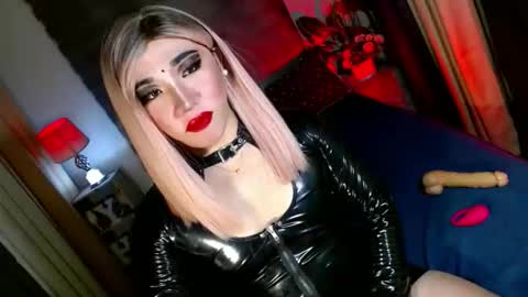 REYAN online show from 10/19/25, 08:59