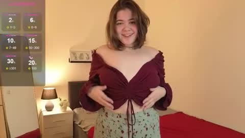 Snapshot of yane_jane chatting on 11/19/25, 10:21 Sofia online show from 11/19/25, 10:21