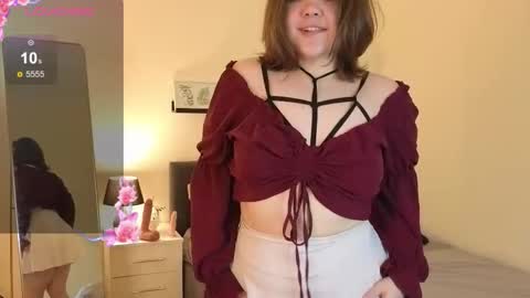 Snapshot of yane_jane chatting on 11/23/25, 10:20 Sofia online show from 11/23/25, 10:20