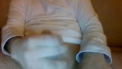 Snapshot of yaneighbor87 chatting on 02/03/25, 08:46 yaneighbor87 online show from 02/03/25, 08:46