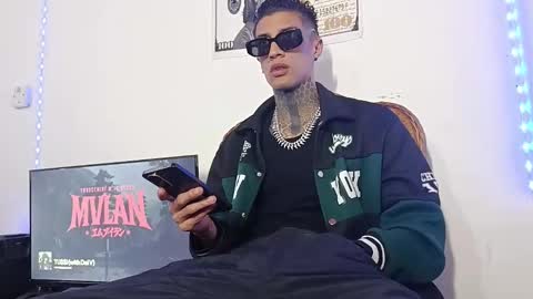 Snapshot of yanfranko420 chatting on 02/20/26, 04:31 Yan online show from 02/20/26, 04:31